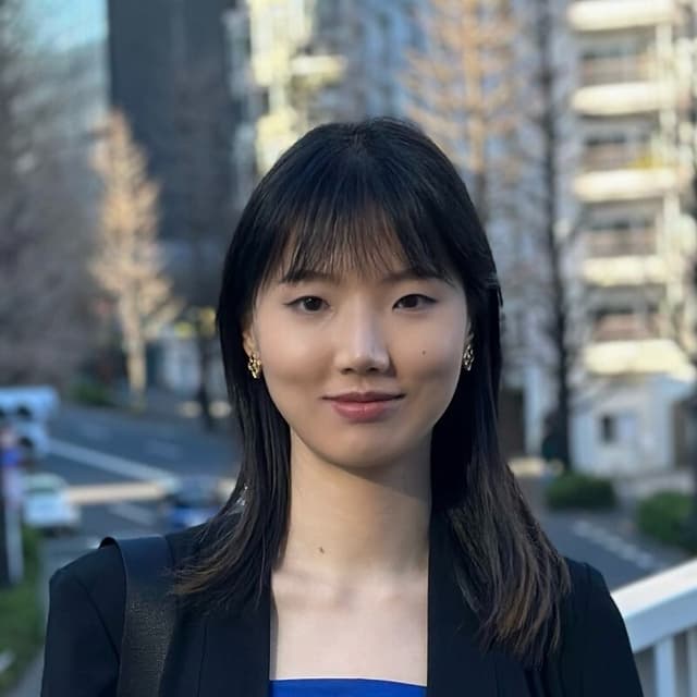 Shelly Chen